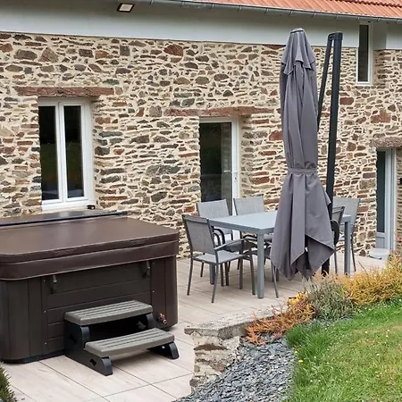 Dom wakacyjny Maison Renovee Dans Le Bocage Normand Avec Jacuzzi Canisy