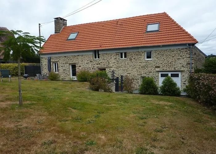Ferienhaus Maison Renovee Dans Le Bocage Normand Avec Jacuzzi *