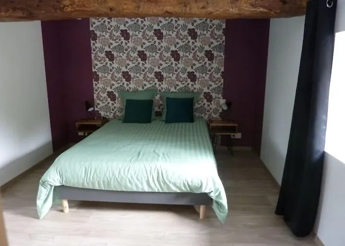 Maison Renovee Dans Le Bocage Normand Avec Jacuzzi Holiday home *