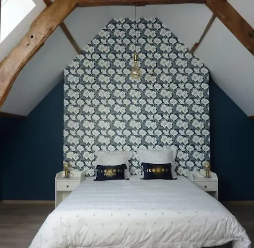 Holiday home Maison Renovee Dans Le Bocage Normand Avec Jacuzzi Canisy