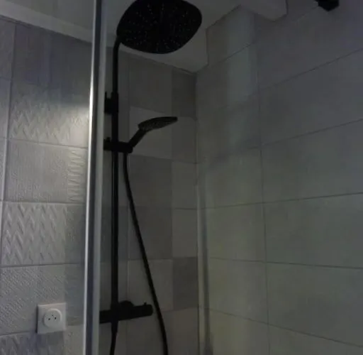 Maison Renovee Dans Le Bocage Normand Avec Jacuzzi Holiday home