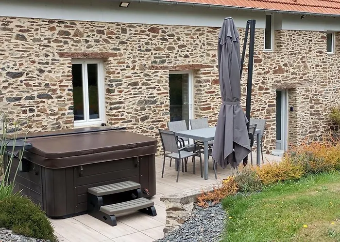 Ferienhaus Maison Renovee Dans Le Bocage Normand Avec Jacuzzi Canisy